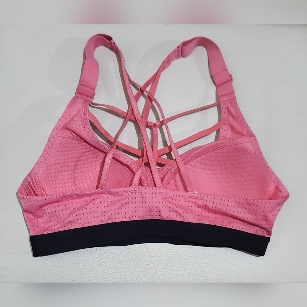 Victoria Secret sports bra bundle - Picture 7 of 9